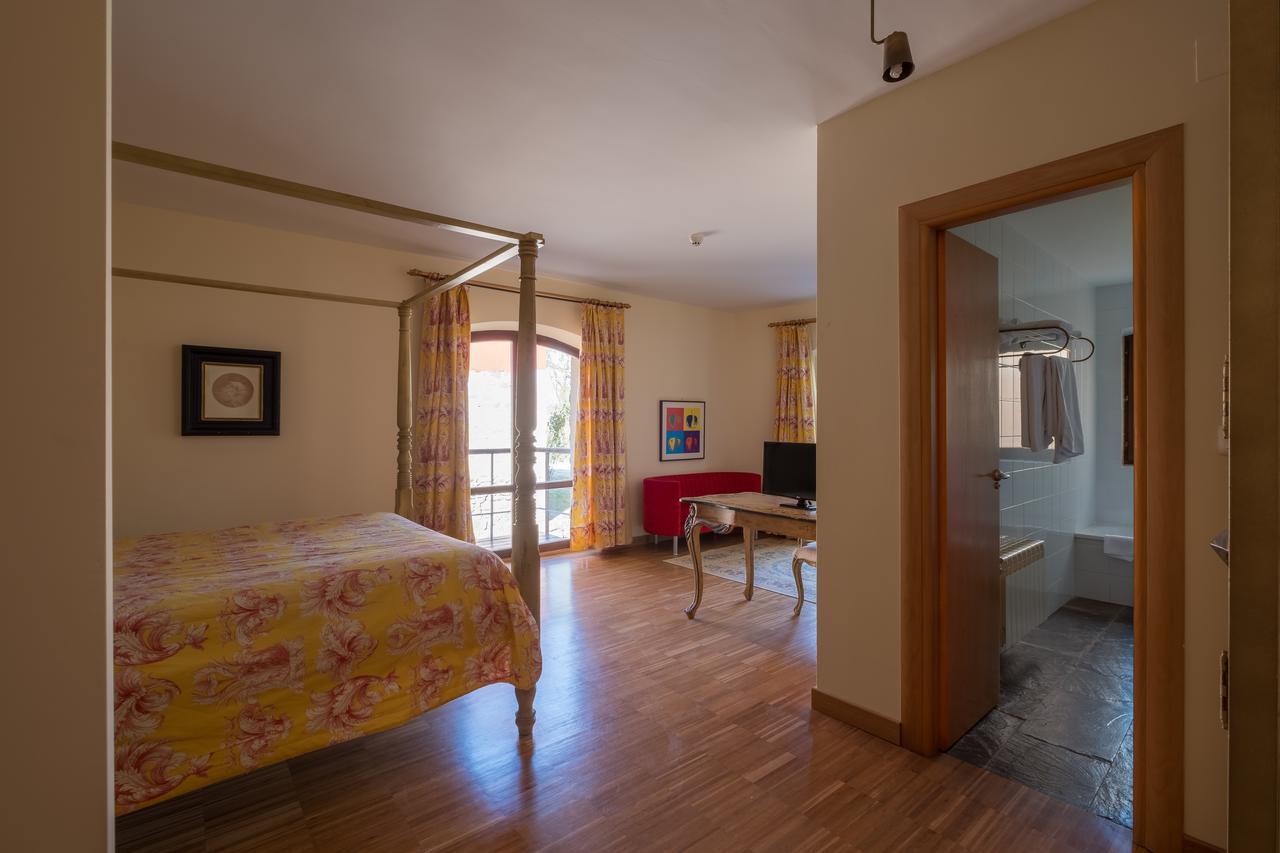 Hotel El Molino De Salinas Салинас-де-Писуэрга Экстерьер фото