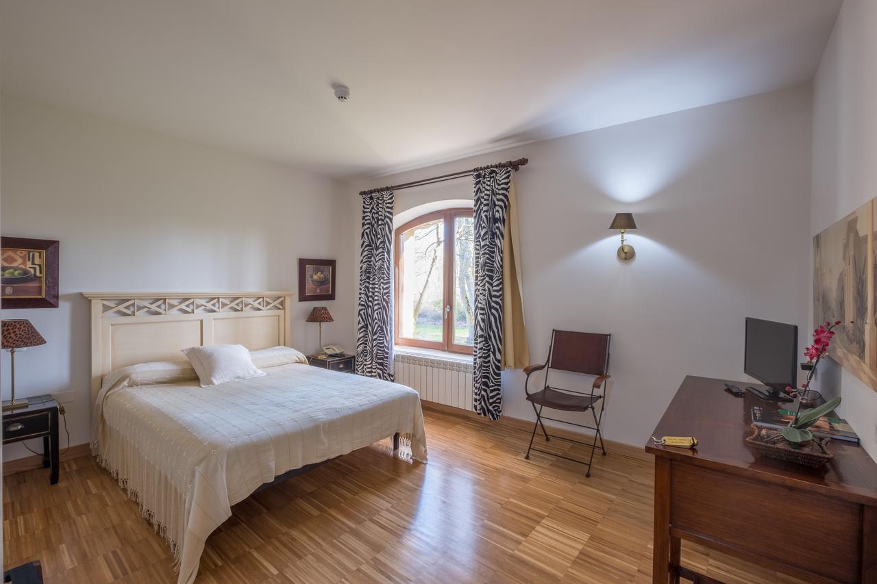 Hotel El Molino De Salinas Салинас-де-Писуэрга Экстерьер фото