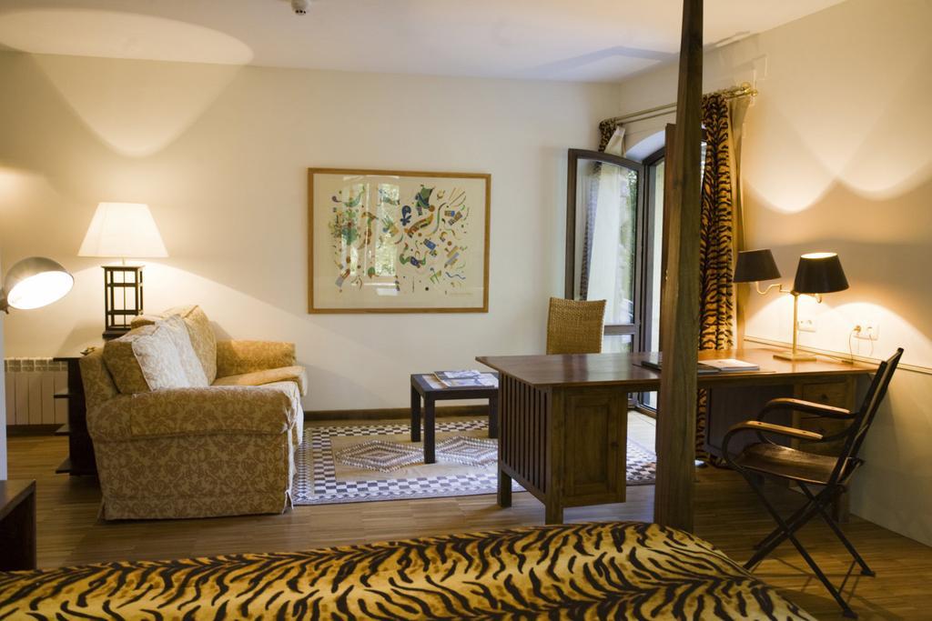 Hotel El Molino De Salinas Салинас-де-Писуэрга Номер фото